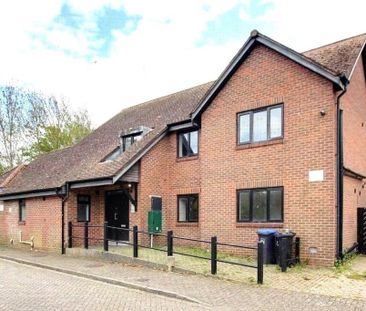 Property to rent - Photo 2