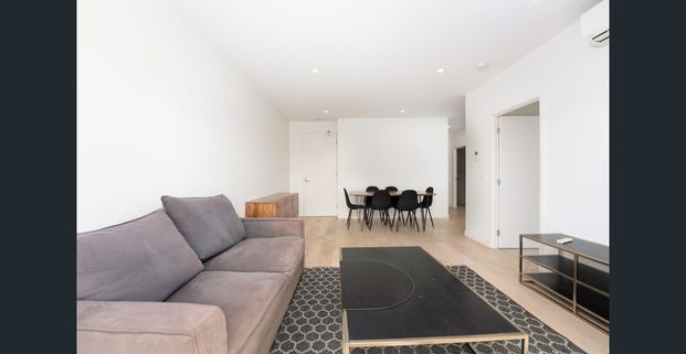Modern 2-Bedroom Apartment in the Heart of Box Hill - Photo 1