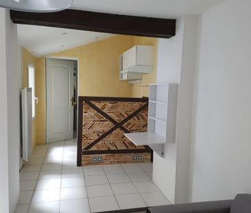 Location Appartement 2 pièces 28m² ANGERS 49000 - Photo 2