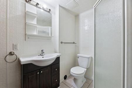 For Lease - 48 Scott Street, Whitby, Ontario - Photo 5