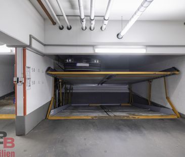 Helle zweieinhalb Zimmerwohnung mit Tiefgarage im begehrten Stadtte... - Photo 1