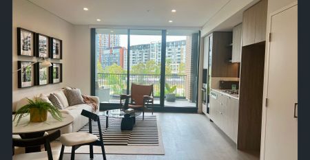 Brand New Luxury Residences for Lease in the Heart of Green Square - Photo 2