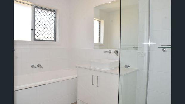 23 Gascoyne Street, Plainland - Photo 1