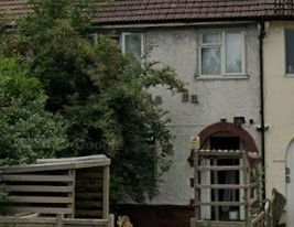 Studio Flat, North Circular Road, NW2 - Photo 1