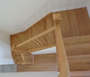 For Lease - 36 Valleybrook Road, Barrie, Ontario - Photo 2