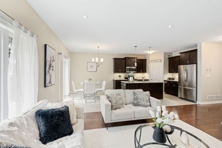 For Lease - 1287 Howlett Circle, London North, Ontario - Photo 3