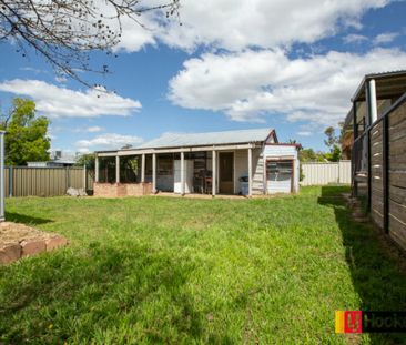 Quiet home in the heart of South Tamworth! - Photo 3