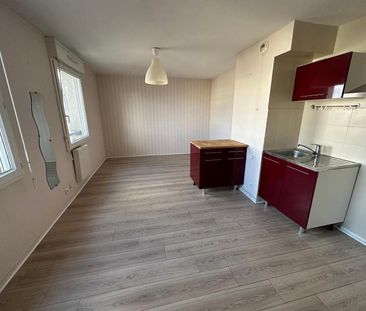 Location Appartement 2 pièces 42m² TOURS 37000 - Photo 3