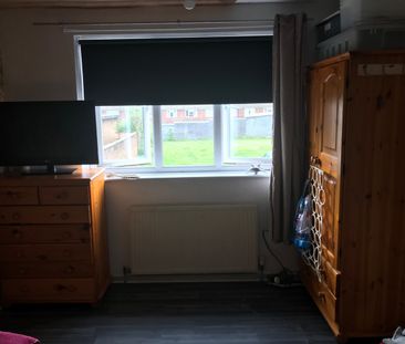 Room in a Shared House, Collyhurst, M40 - Photo 4