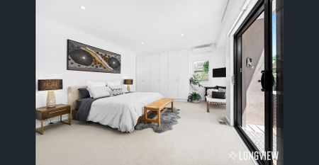 Tranquil Poolside Oasis Close to Park and Beach - Photo 3