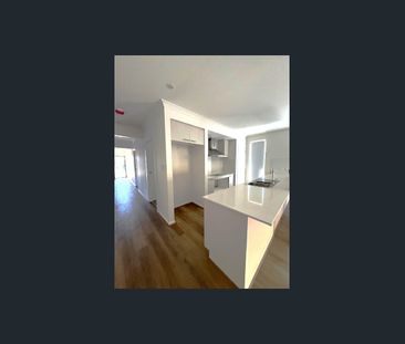 Fabulous New Home in Prime Location - Photo 3