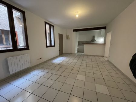 Spacieux appartement F2 rénové - Photo 3