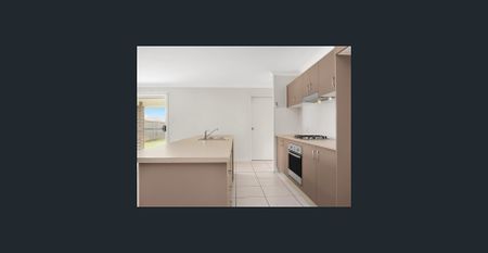 Executive family home - Photo 4