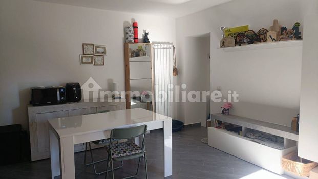 Bilocale via Magenta, Centro, Gavirate - Photo 1