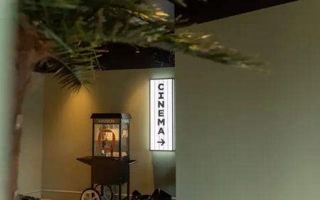 Deluxe Studio Penthouse - Photo 5