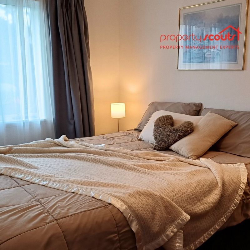3 Bedroom - Short Term Fully Furnished. - Photo 1