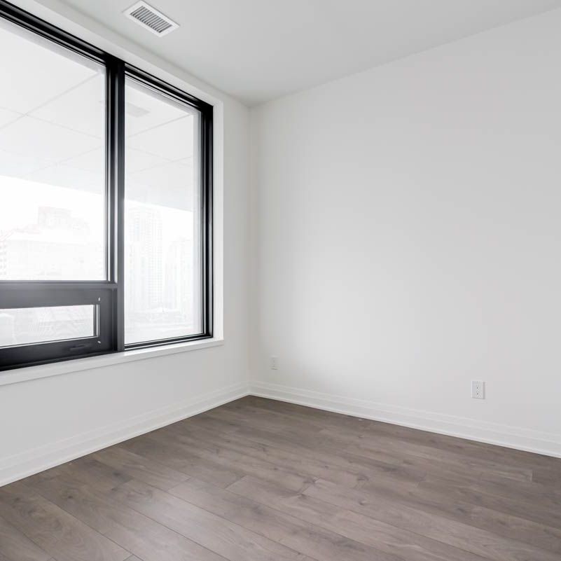 For Lease - 4015 The Exchange N/A Unit# 601, Mississauga, Ontario - Photo 1