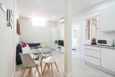 Calle de Santa Engracia, Madrid, Community of Madrid 28003 - Photo 3