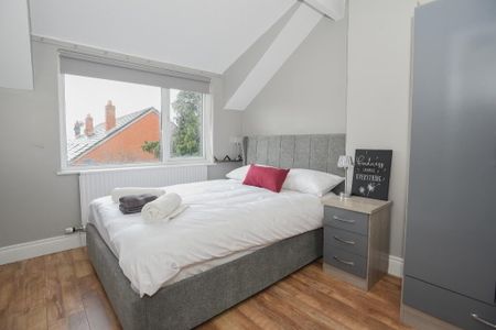 Unit 2, 17 Wellington Park Avenue, Belfast, BT9 6DT - Photo 4