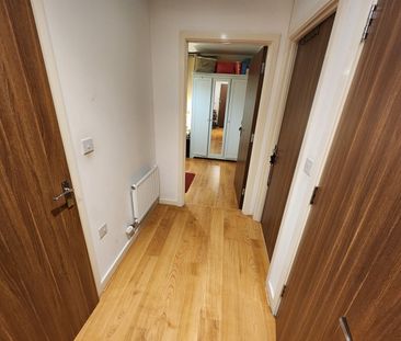 1 Bed Flat, Burgoyne House, TW8 - Photo 1