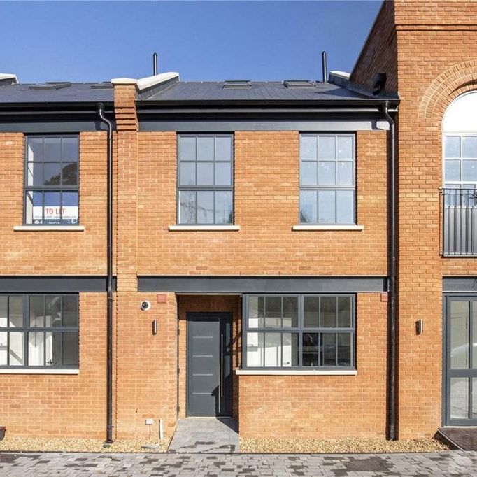 4 bedroom house to rent - Photo 1