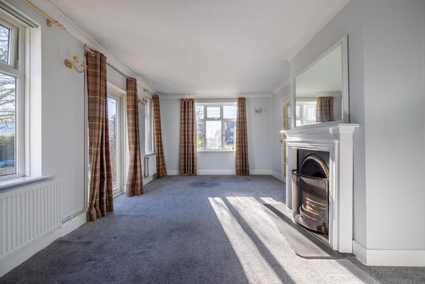 4 bedroom detached house to rent - Photo 1