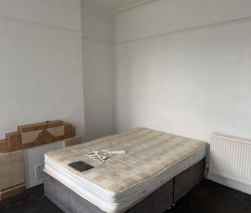 4 bedroom house to rent - Photo 4