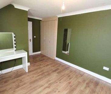 Parkview, Beck Row, Bury St. Edmunds, IP28 - Photo 2