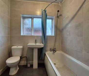 Parsonage Drive, Cofton Hackett, Birmingham, B45 - Photo 3