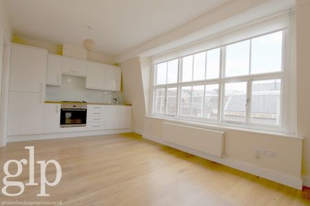 1 Bedroom Apartment, Brewer Street, London, Greater London, Soho, W1F - Photo 3