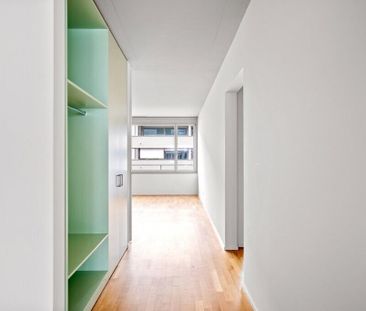 2.5-room apartment with its own washing tower - Photo 5