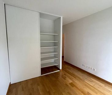 Location appartement Grenoble 38000 121.66 m² - Photo 2