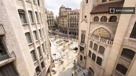 barcelona, Catalonia 08003 - Photo 4