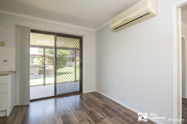 THREE BEDROOM FAMILY HOME - Photo 1