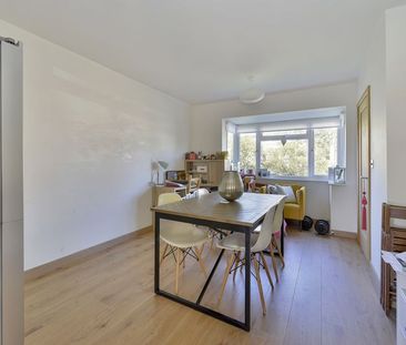 Warren Road, Godalming, Surrey, GU7 - Photo 2