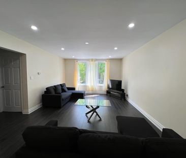 For Lease - 37 1/2 Cumberland Street, St. Catharines, Ontario - Photo 3