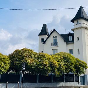 LIVRY GARGAN - Photo 3