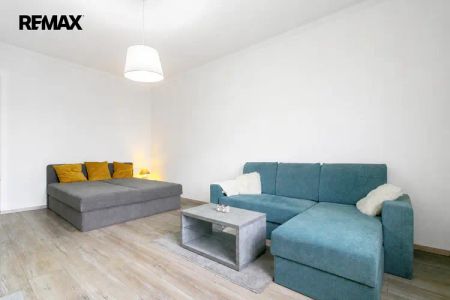 Pronájem bytu 2+kk, 56 m - Fotografie 2