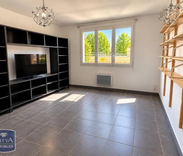 Location Appartement 2 pièces 52m² ROGNAC 13340 - Photo 1