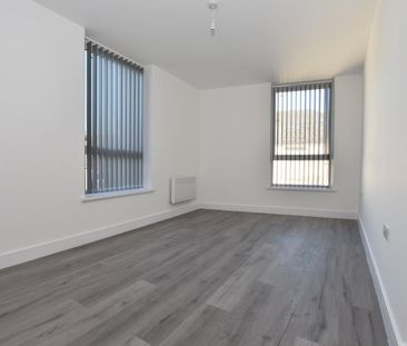 1 bedroom Flat To Let - Photo 6