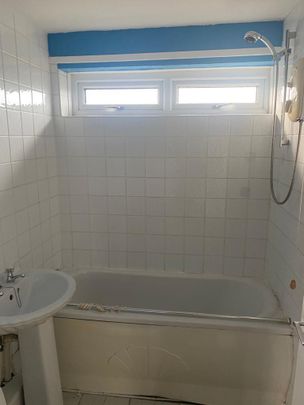 2 bedroom house share to rent - Photo 1