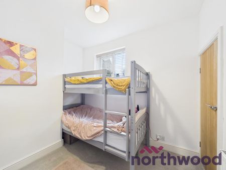 2 bedroom terraced house to rent - Photo 3