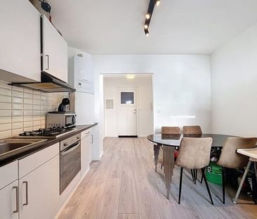 Appartement te huur - foto 2