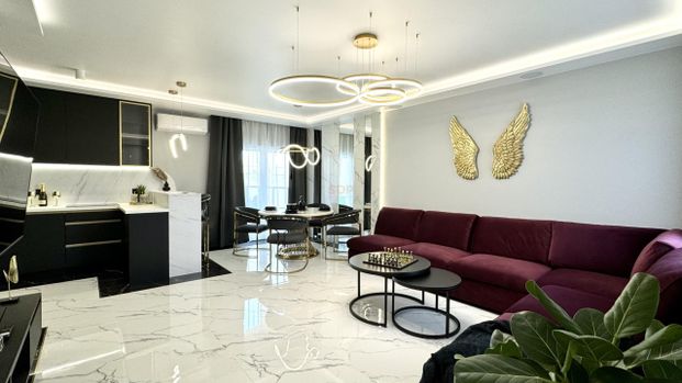 Eleganckie mieszkanie z tarasem - Zdjęcie 1