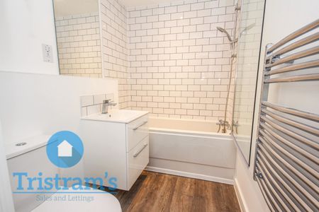 2 bed Apartment for Rent - Photo 4