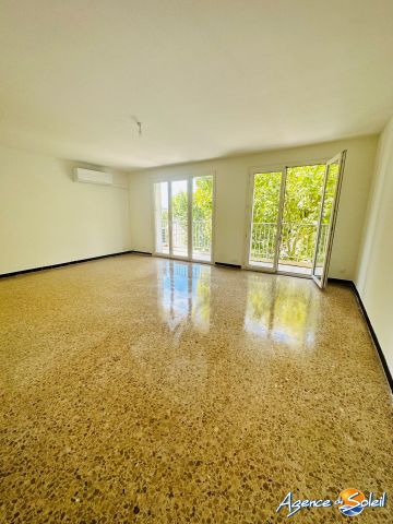 Location Appartement 4 pièces 87m² NARBONNE 11100 - Photo 2