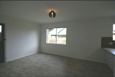 Home For Rent - Photo 5