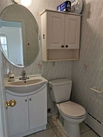 For Lease - 407 Royal York Road Unit# Upper, Toronto, Ontario - Photo 5