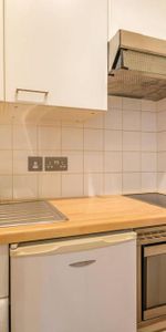 Studio to rent - Photo 3