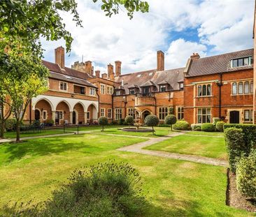 Oldfield Wood, Woking, Surrey, GU22 - Photo 1